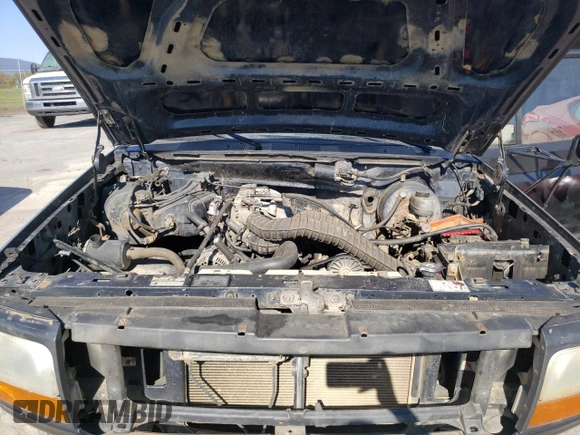 1993 Ford F-250 with VIN 1FTHX26H6PKB45310, listed as a Copart auction lot 76711334 with Not provided miles and Salvage title. Bid and sale history available at DreamBid. Image 11.