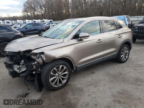 2018 Lincoln MKC Select with VIN 5LMCJ2D99JUL21181, listed as a Copart auction lot 82827134 with 63,667 mi miles and Salvage title. Bid and sale history available at DreamBid. Image 1.