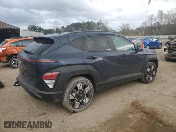 2025 Hyundai Kona SEL with VIN KM8HB3AB6SU214254, listed as a Copart auction lot 45133055 with 1,520 mi miles and Salvage Title. Bid and sale history available at carsss.com. Image 3.
