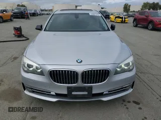 2013 BMW 7 Series 750i with VIN WBAYA8C57DC996498, listed as a Copart auction lot 52907415 with 109,405 mi miles and Salvage Title. Bid and sale history available at DreamBid. Image 5.