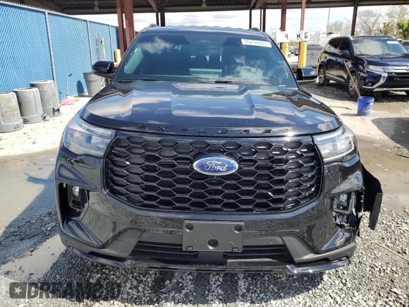 2025 Ford Explorer ST-Line with VIN 1FMUK7KH6SGA64976, listed as a Copart auction lot 46298065 with 1,346 mi miles and Salvage title. Bid and sale history available at DreamBid. Image 5.