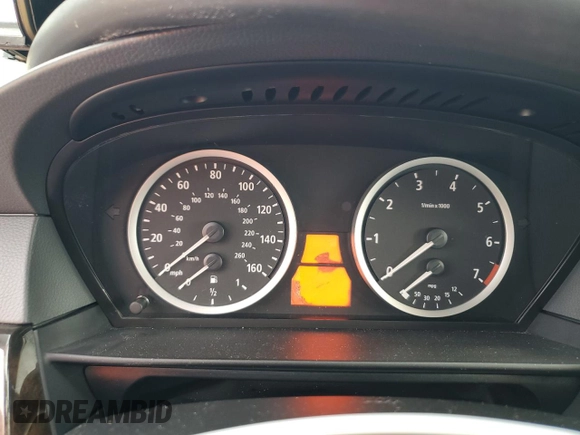 2005 BMW 5 Series 530i with VIN WBANA73505CR58495, listed as a Copart auction lot 81512884 with Not Provided miles and Clean Title. Bid and sale history available at DreamBid. Image 9.