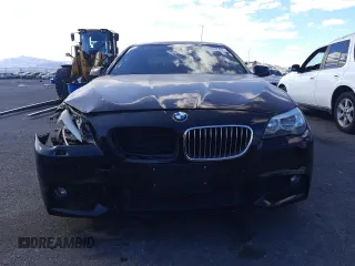 2011 BMW 5 Series 535i z VIN WBAFR7C55BC608725, wystawiony jako Copart lot #57063745 z przebiegiem 107 017 mil mil oraz Tytuł czysty. Historia ofert i sprzedaży dostępna na DreamBid. Obrazek 5.