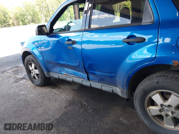 2012 Ford Escape XLT с VIN 1FMCU9DG3CKB69110, выставлен на аукционе IAAI как лот 42567037 с пробегом 144 145 миль миль и . История ставок и продаж доступна на DreamBid. Изображение 6.
