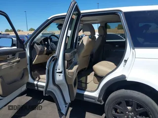 2012 Land Rover Range Rover Sport SC with VIN SALSH2E45CA746055, listed as a IAAI auction lot 41864946 with 101,373 mi miles. Bid and sale history available at carsss.com. Image 8.