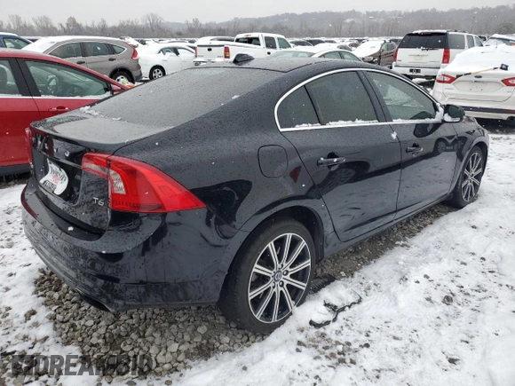 2015 Volvo S60 T6 Drive-E with VIN YV149MFK5F2339707, listed as a Copart auction lot 82493884 with 87,932 mi miles and Salvage Title. Bid and sale history available at carsss.com. Image 3.