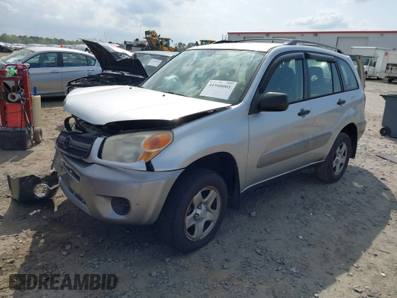 2005 Toyota RAV4 with VIN JTEHD20V350062879, listed as a IAAI auction lot 41948001 with 185,753 mi miles. Bid and sale history available at carsss.com. Image 2.