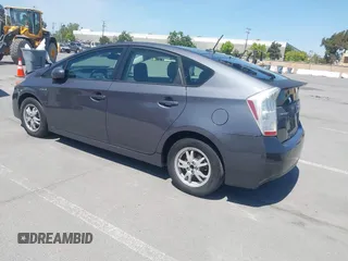 2010 Toyota Prius II z VIN JTDKN3DU2A0188949, wystawiony jako IAAI lot #42195197 z przebiegiem 247 970 mil mil oraz . Historia ofert i sprzedaży dostępna na DreamBid. Obrazek 3.