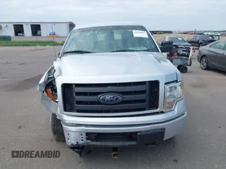 2012 Ford F-150 XL z VIN 1FTFX1EF4CKE22564, wystawiony jako IAAI lot #42444005 z przebiegiem 127 308 mil mil oraz . Historia ofert i sprzedaży dostępna na DreamBid. Obrazek 12.