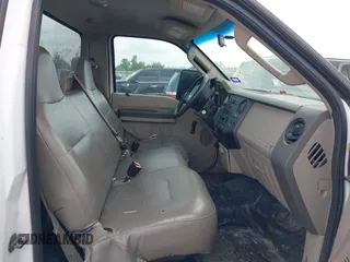 2008 Ford F-250 XL with VIN 1FTNF20588EC59099, listed as a IAAI auction lot 42106612 with 163,155 mi miles and . Bid and sale history available at DreamBid. Image 5.