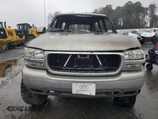 2002 GMC Yukon XL SLT with VIN 3GKEC16Z22G198396, listed as a Copart auction lot 45027875 with 0 mi miles and Salvage Title. Bid and sale history available at carsss.com. Image 5.