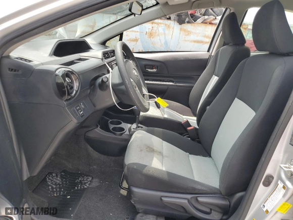 2015 Toyota Prius c One with VIN JTDKDTB32F1090499, listed as a Copart auction lot 63921794 with 88,280 mi miles and Salvage Title. Bid and sale history available at carsss.com. Image 7.