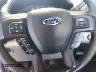 2017 Ford F-150 XL z VIN 1FTFX1EF3HFA12841, wystawiony jako IAAI lot #42414523 z przebiegiem 170 527 mil mil oraz . Historia ofert i sprzedaży dostępna na DreamBid. Obrazek 3.