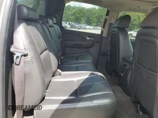 2008 Chevrolet Avalanche LTZ with VIN 3GNFK12338G149986, listed as a Copart auction lot 69240614 with 180,623 mi miles and Salvage Title. Bid and sale history available at carsss.com. Image 10.