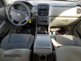 2006 Honda Pilot LX with VIN 2HKYF18176H001128, listed as a Copart auction lot 48540355 with 251,420 mi miles and Clean Title. Bid and sale history available at DreamBid. Image 8.
