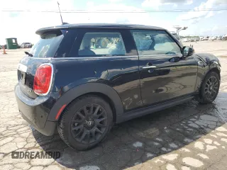 2015 MINI Hardtop with VIN WMWXM5C55F3A04740, listed as a Copart auction lot 61616655 with 95,108 mi miles and Salvage title. Bid and sale history available at DreamBid. Image 3.