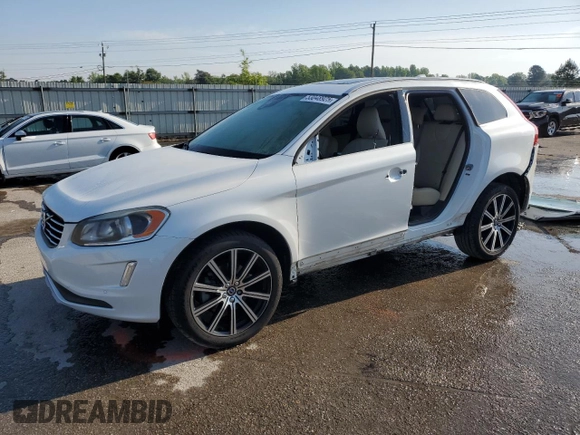 2016 Volvo XC60 T5 Drive-E Premier with VIN YV440MDK0G2850632, listed as a Copart auction lot 53048925 with 118,909 mi miles and Salvage Title. Bid and sale history available at carsss.com. Image 1.