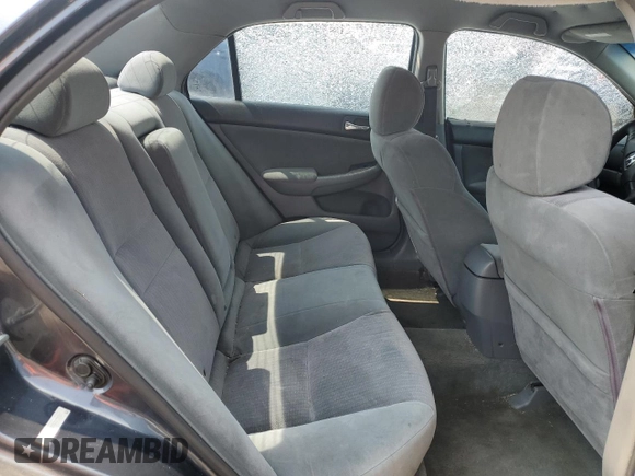 2003 Honda Accord LX z VIN 1HGCM56393A133582, wystawiony jako Copart lot #60658325 z przebiegiem Nie podano mil oraz Szkoda całkowita • Salvage title. Historia ofert i sprzedaży dostępna na DreamBid. Obrazek 10.