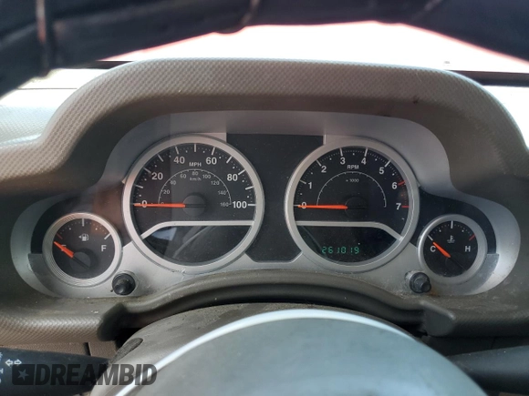 2007 Jeep Wrangler Unlimited Sahara with VIN 1J4GA591X7L118192, listed as a Copart auction lot 62357885 with 261,019 mi miles and Clean title. Bid and sale history available at DreamBid. Image 9.