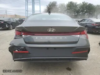 2024 Hyundai Elantra SEL with VIN KMHLM4DG7RU782198, listed as a Copart auction lot 53930335 with 3,218 mi miles and Salvage Title. Bid and sale history available at carsss.com. Image 6.