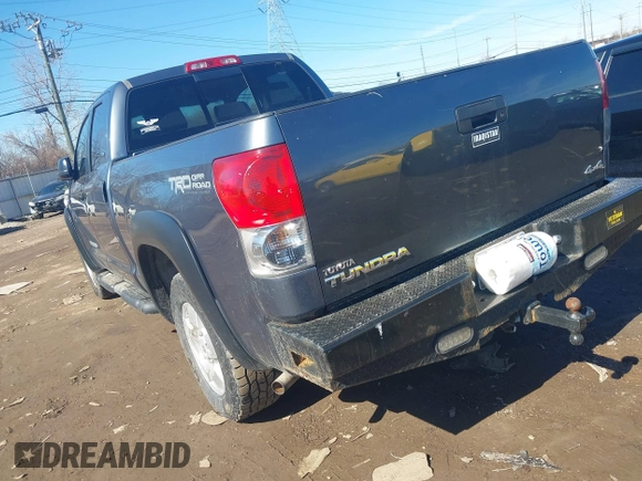 2008 Toyota Tundra 4WD Truck with VIN 5TFBV54178X034448, listed as a IAAI auction lot 41686916 with 185,201 mi miles. Bid and sale history available at carsss.com. Image 3.