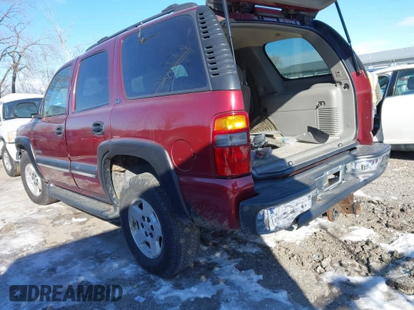 2001 Chevrolet Tahoe LT with VIN 1GNEK13T71J315151, listed as a IAAI auction lot 41340090 with 209,919 mi miles. Bid and sale history available at carsss.com. Image 3.