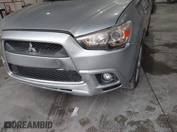 2011 Mitsubishi Outlander Sport SE with VIN JA4AR4AU8BZ001294, listed as a IAAI auction lot 42068445 with 152,718 mi miles. Bid and sale history available at carsss.com. Image 6.