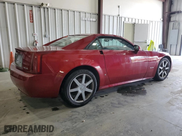 2008 Cadillac XLR z VIN 1G6YV36A985600829, wystawiony jako Copart lot #53833715 z przebiegiem 31 039 mil mil oraz Czysty tytuł • Clean title. Historia ofert i sprzedaży dostępna na DreamBid. Obrazek 3.