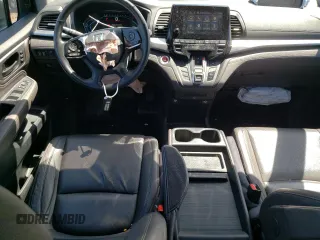 2019 Honda Odyssey Touring with VIN 5FNRL6H83KB019884, listed as a Copart auction lot 53402344 with 42,140 mi miles and Salvage Title. Bid and sale history available at carsss.com. Image 8.