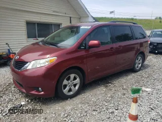 2012 Toyota Sienna LE AAS with VIN 5TDKK3DC4CS192002, listed as a Copart auction lot 61831895 with 173,293 mi miles and Salvage title. Bid and sale history available at DreamBid. Image 1.