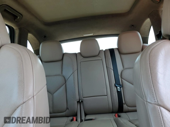 2012 Porsche Cayenne Turbo с VIN WP1AC2A25CLA83496, выставлен на аукционе Copart как лот 60897805 с пробегом 234 808 миль миль и Списание • Salvage title. История ставок и продаж доступна на DreamBid. Изображение 10.