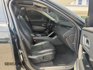 2018 Land Rover Range Rover Velar S with VIN SALYB2RX7JA748371, listed as a Copart auction lot 65276155 with 137,561 mi miles and Clean title. Bid and sale history available at DreamBid. Image 5.