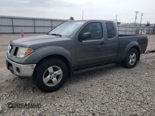 2005 Nissan Frontier LE with VIN 1N6AD06W65C402628, listed as a Copart auction lot 60455825 with 200,580 mi miles and Non repairable. Bid and sale history available at DreamBid. Image 1.