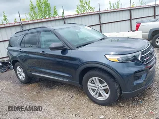 2022 Ford Explorer XLT z VIN 1FMSK8DH3NGA69714, wystawiony jako IAAI lot #42164169 z przebiegiem 53 081 mil mil oraz . Historia ofert i sprzedaży dostępna na DreamBid. Obrazek 14.