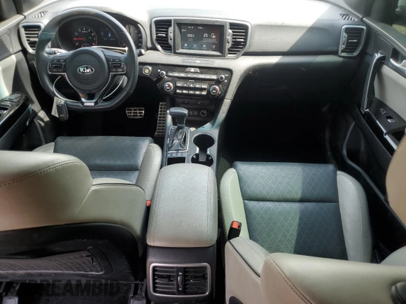 2019 Kia Sportage EX z VIN KNDPNCAC7K7522953, wystawiony jako Copart lot #54906835 z przebiegiem 128 011 mil mil oraz Szkoda całkowita • Salvage title. Historia ofert i sprzedaży dostępna na DreamBid. Obrazek 8.