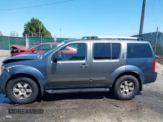 2005 Nissan Pathfinder LE z VIN 5N1AR18W85C714971, wystawiony jako IAAI lot #41998680 z przebiegiem 212 304 mil mil oraz . Historia ofert i sprzedaży dostępna na DreamBid. Obrazek 14.