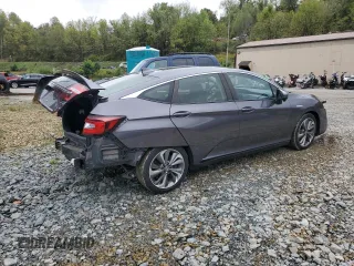 2018 Honda Clarity Plug-In Hybrid with VIN JHMZC5F1XJC011310, listed as a Copart auction lot 73520974 with 85,061 mi miles and Salvage Title. Bid and sale history available at carsss.com. Image 3.