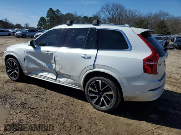 2023 Volvo XC90 Plus с VIN YV4062PN1P1972798, выставлен на аукционе Copart как лот 46154265 с пробегом 27 024 миль миль и Чистый • Clean title. История ставок и продаж доступна на DreamBid. Изображение 2.