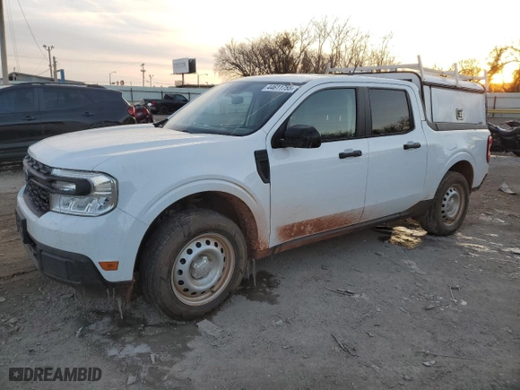 2022 Ford Maverick XL with VIN 3FTTW8E38NRA34367, listed as a Copart auction lot 44611755 with 108,382 mi miles and Salvage Title. Bid and sale history available at carsss.com. Image 1.