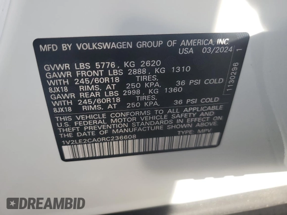 2024 Volkswagen Atlas SE with VIN 1V2LE2CA0RC236608, listed as a Copart auction lot 79430654 with 9,705 mi miles and Salvage title. Bid and sale history available at DreamBid. Image 13.