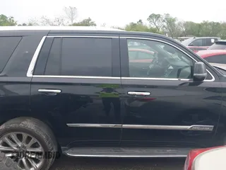 2017 Cadillac Escalade Luxury z VIN 1GYS3BKJ4HR348466, wystawiony jako IAAI lot #40900327 z przebiegiem 85 306 mil mil oraz . Historia ofert i sprzedaży dostępna na DreamBid. Obrazek 12.