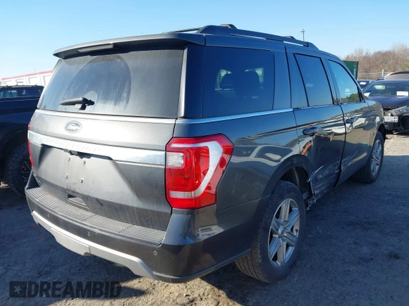 2021 Ford Expedition XLT z VIN 1FMJU1HT5MEA68599, wystawiony jako IAAI lot #41623822 z przebiegiem 34 449 mil mil oraz . Historia ofert i sprzedaży dostępna na DreamBid. Obrazek 4.
