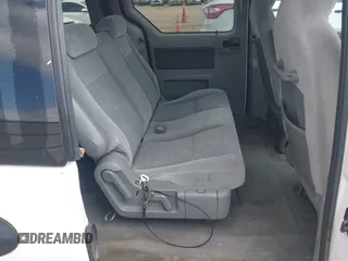 2006 Ford Freestar SE z VIN 2FMZA51616BA22838, wystawiony jako IAAI lot #42100454 z przebiegiem 185 433 mil mil oraz . Historia ofert i sprzedaży dostępna na DreamBid. Obrazek 8.