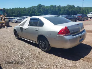 2010 Chevrolet Impala LS with VIN 2G1WA5EK6A1113268, listed as a IAAI auction lot 42108000 with 249,105 mi miles and . Bid and sale history available at DreamBid. Image 3.