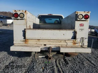 2000 Ford F-250 with VIN 1FDNX20L5YEC28707, listed as a Copart auction lot 83898604 with 251,702 mi miles and Salvage title. Bid and sale history available at DreamBid. Image 6.