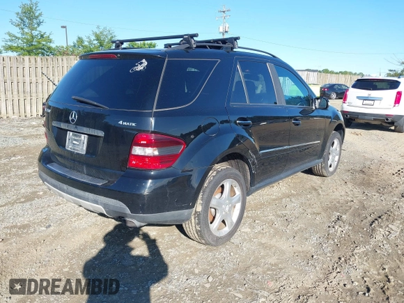 2008 Mercedes-Benz M 350 с VIN 4JGBB86E78A422904, выставлен на аукционе IAAI как лот 42320429 с пробегом 274 358 миль миль и . История ставок и продаж доступна на DreamBid. Изображение 4.