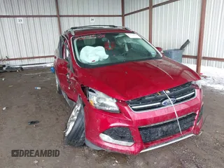 2014 Ford Escape Titanium с VIN 1FMCU0J92EUB71553, выставлен на аукционе IAAI как лот 42174578 с пробегом 100 096 миль миль и . История ставок и продаж доступна на DreamBid. Изображение 1.