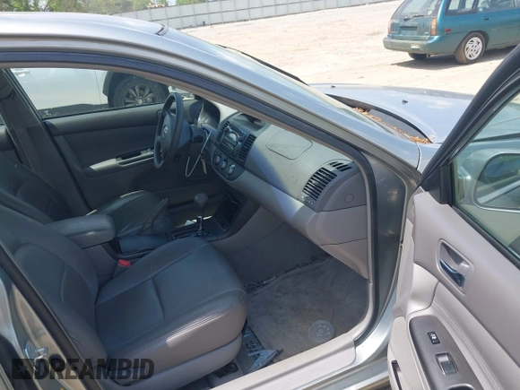 2005 Toyota Camry LE with VIN 4T1BE30K65U617024, listed as a IAAI auction lot 42159097 with 81,766 mi miles and . Bid and sale history available at DreamBid. Image 5.