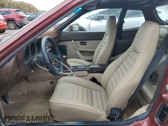 1984 Porsche 944 z VIN WP0AA0948EN461206, wystawiony jako Copart lot #79163494 z przebiegiem 15 862 mil mil oraz Szkoda całkowita • Salvage title. Historia ofert i sprzedaży dostępna na DreamBid. Obrazek 7.