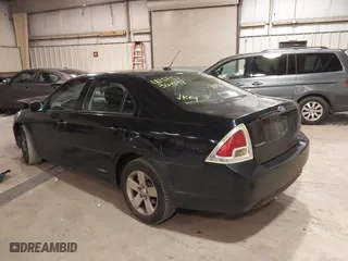 2007 Ford Fusion SE with VIN 3FAHP07Z17R219813, listed as a IAAI auction lot 41344435 with 321,254 mi miles. Bid and sale history available at carsss.com. Image 3.